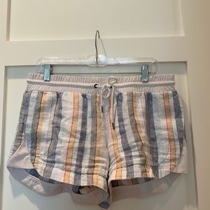 Athleta Linen Active shorts